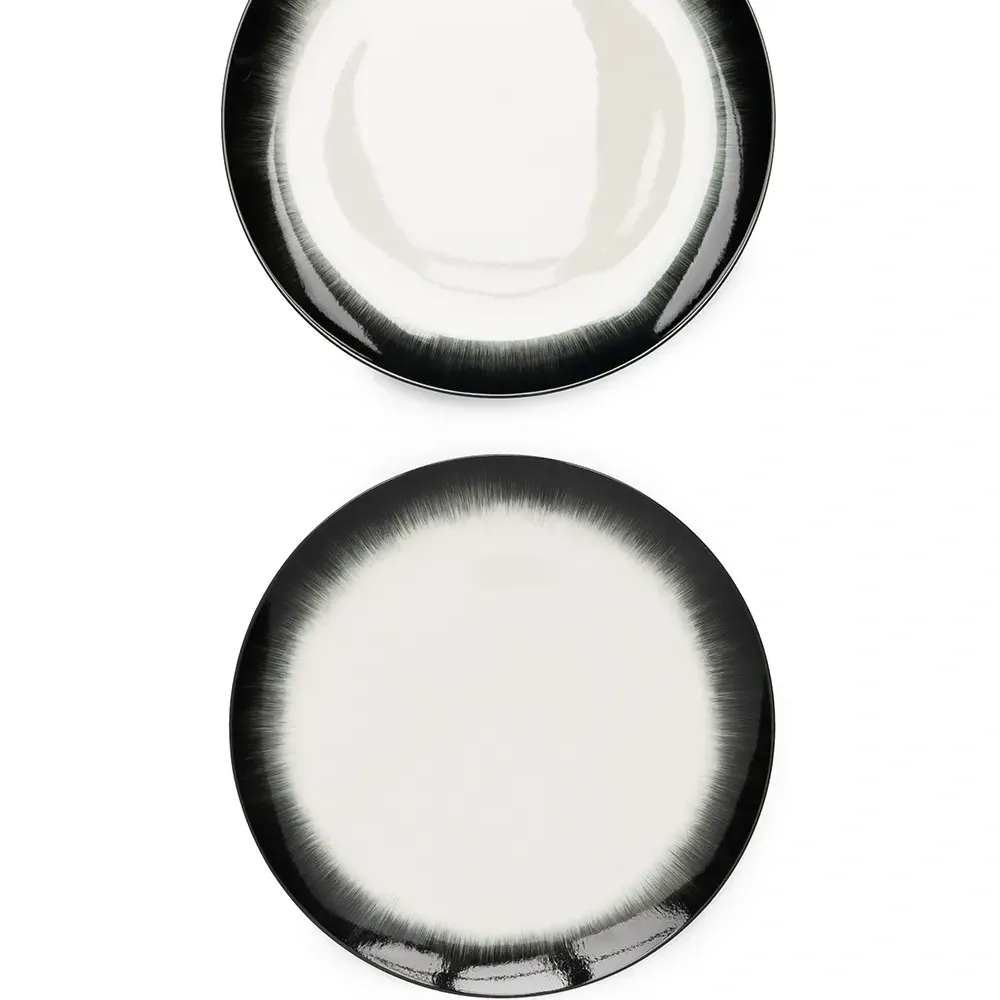 Набор из двух керамических тарелок