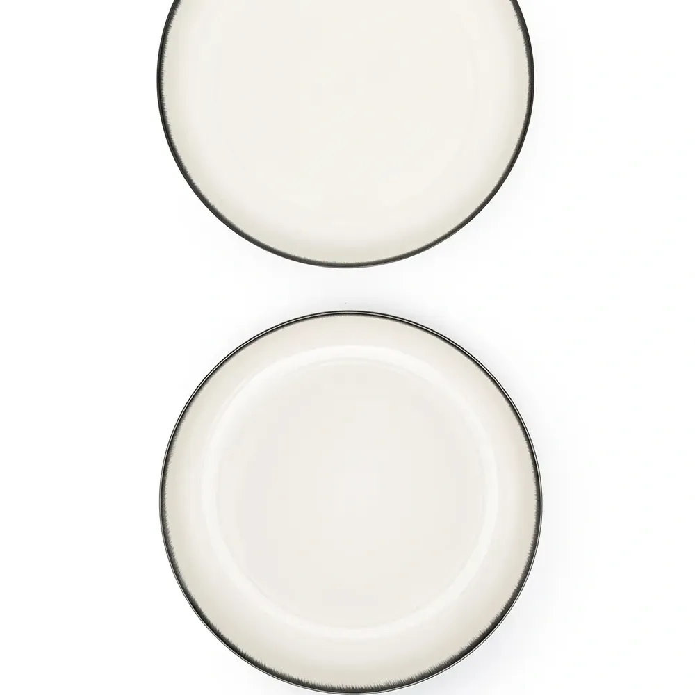 Набор из двух керамических тарелок