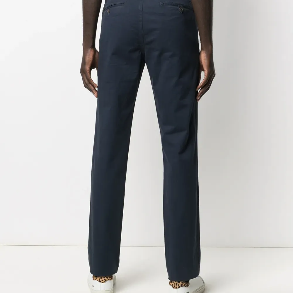 Брюки прямого кроя с нашивкой-логотипом