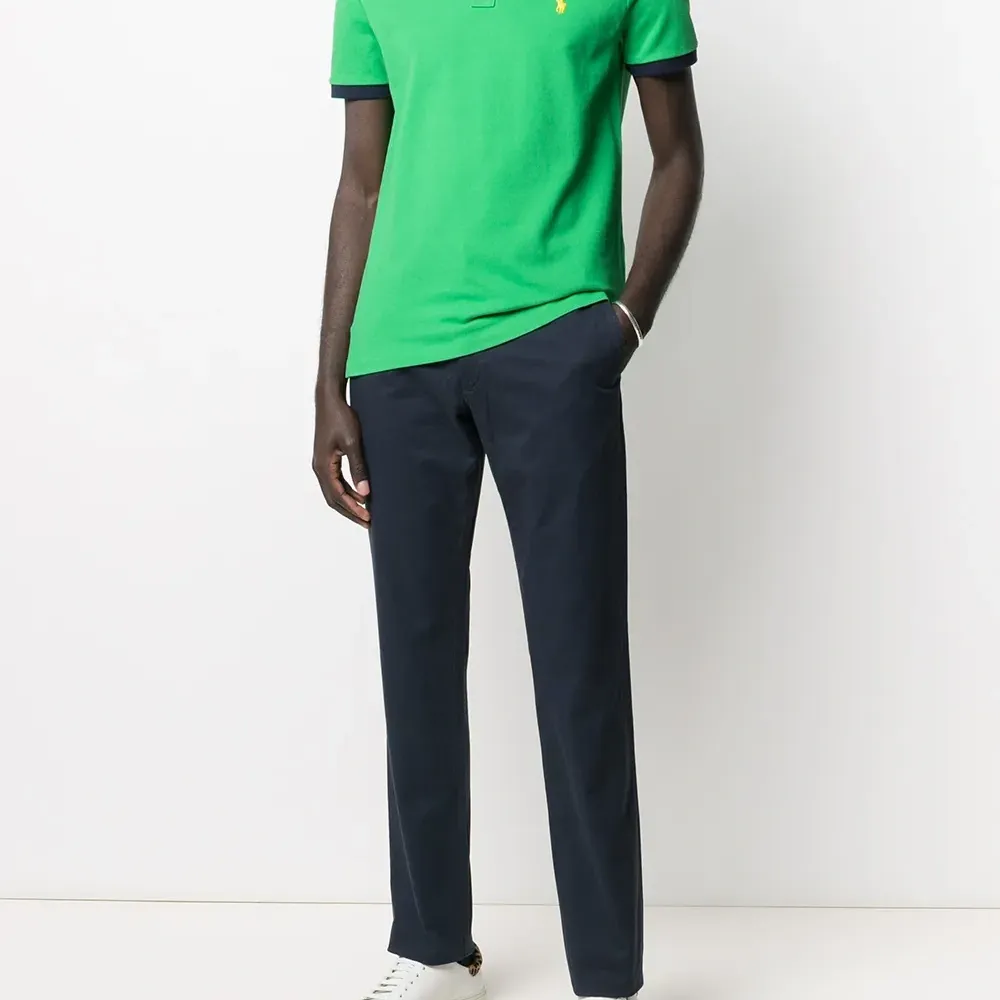 Брюки прямого кроя с нашивкой-логотипом