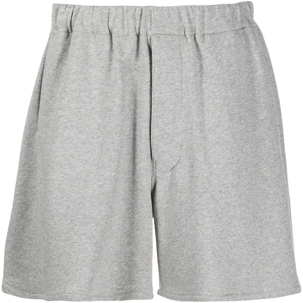 Спортивные шорты