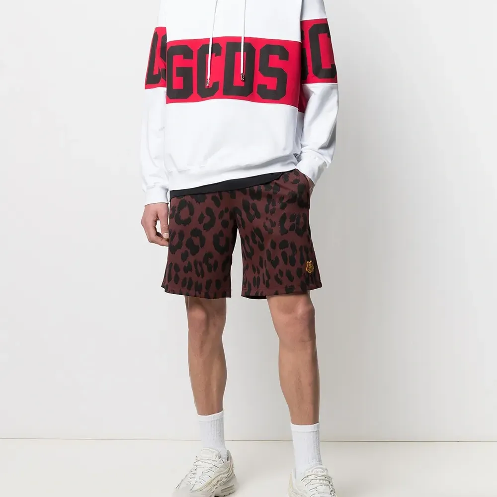 Худи с логотипом