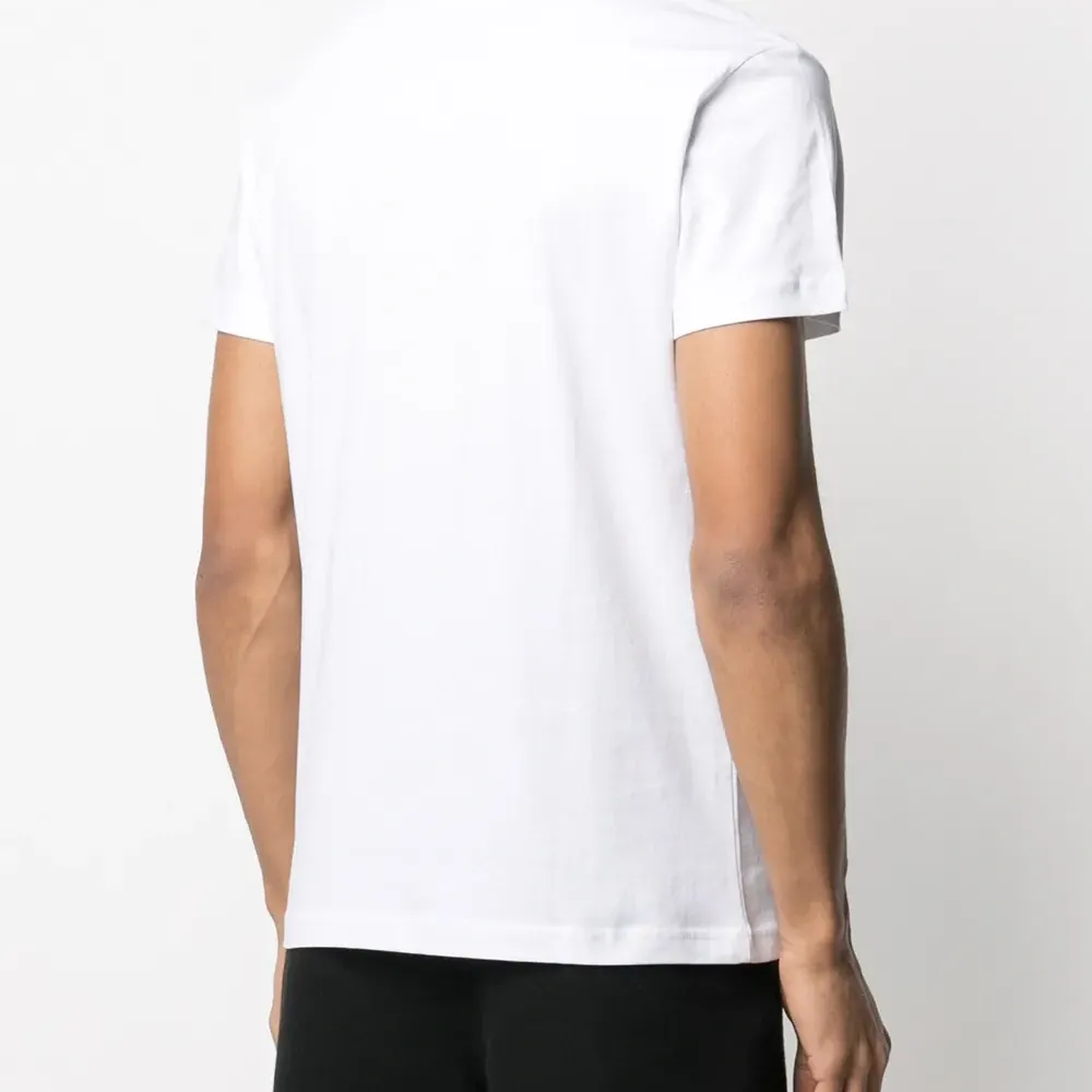 Футболка с логотипом