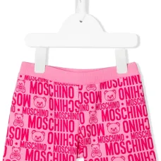 шорты с логотипом