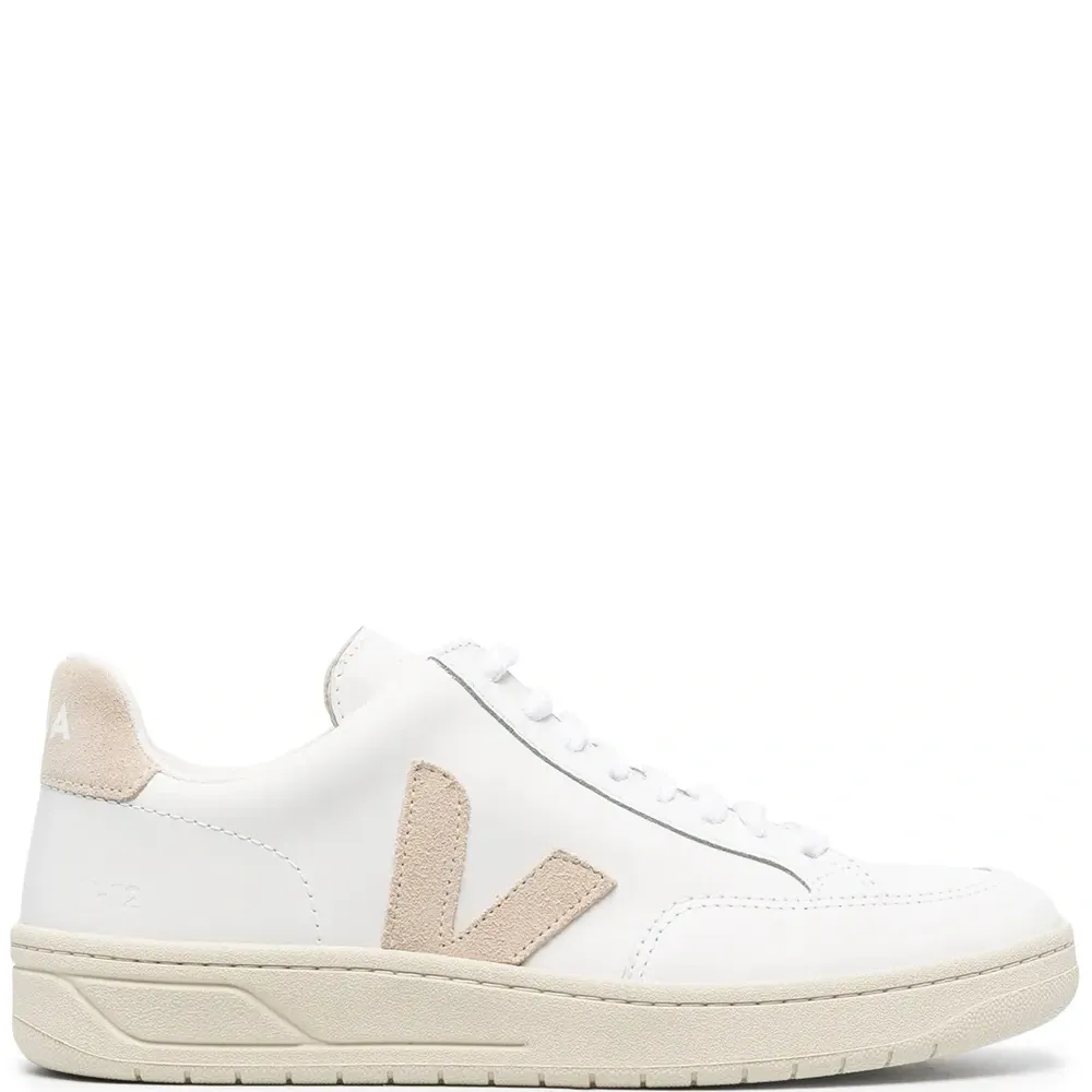 Кроссовки V-12