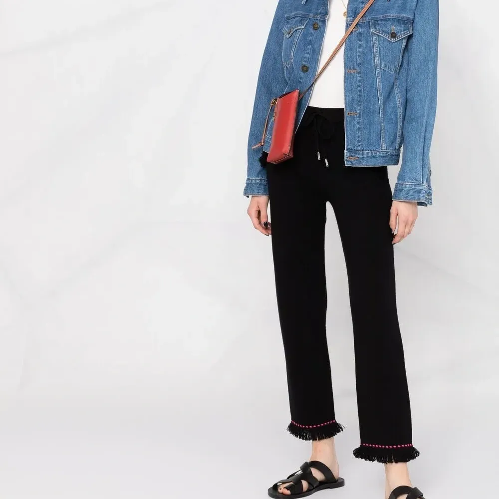 брюки с контрастной строчкой