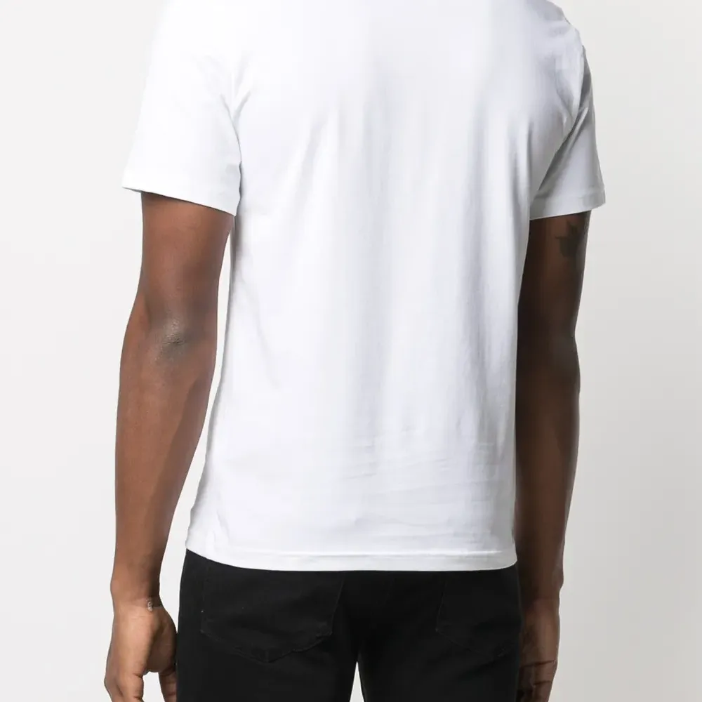 Футболка с логотипом