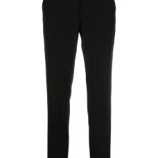 Узкие брюки строгого кроя