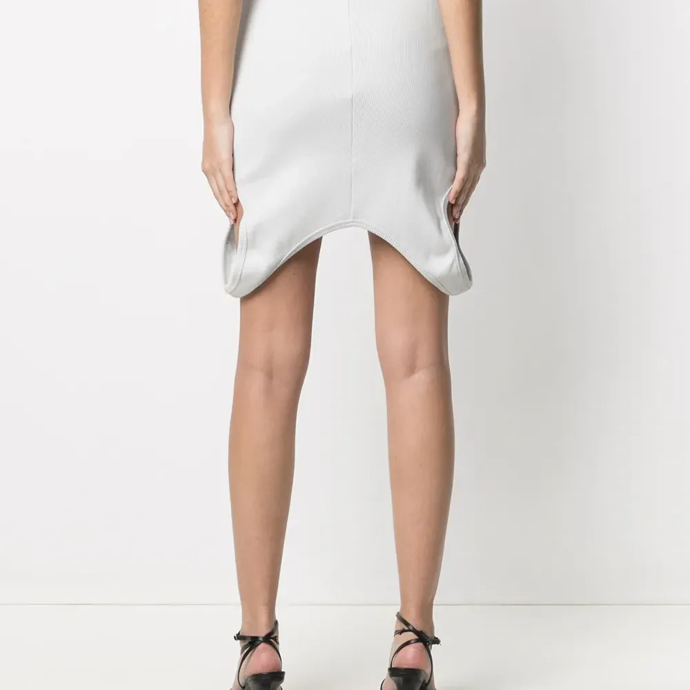 юбка асимметричного кроя на молнии