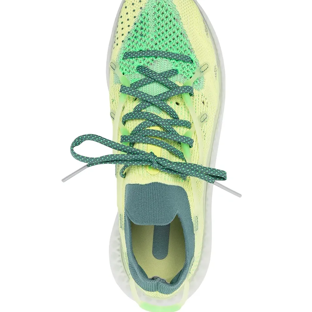 Трикотажные кроссовки