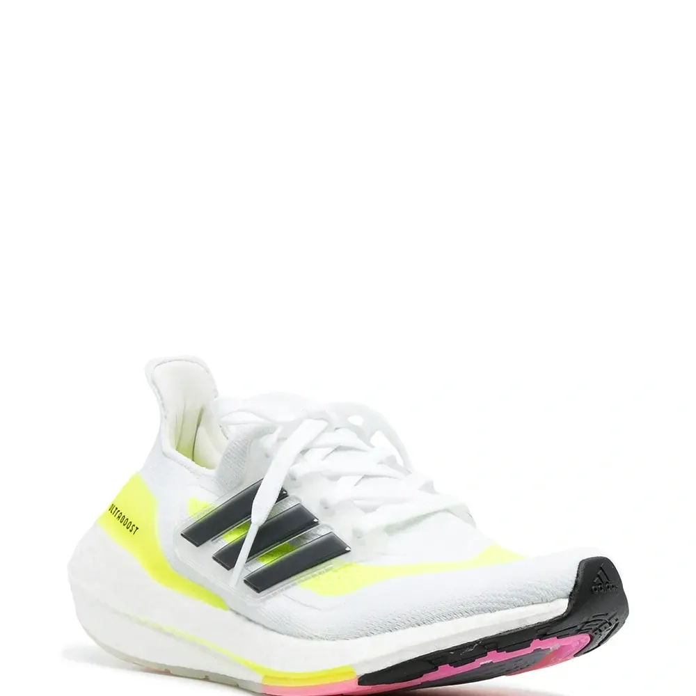 Кроссовки Ultraboost 21 Кроссовки Ultraboost 21