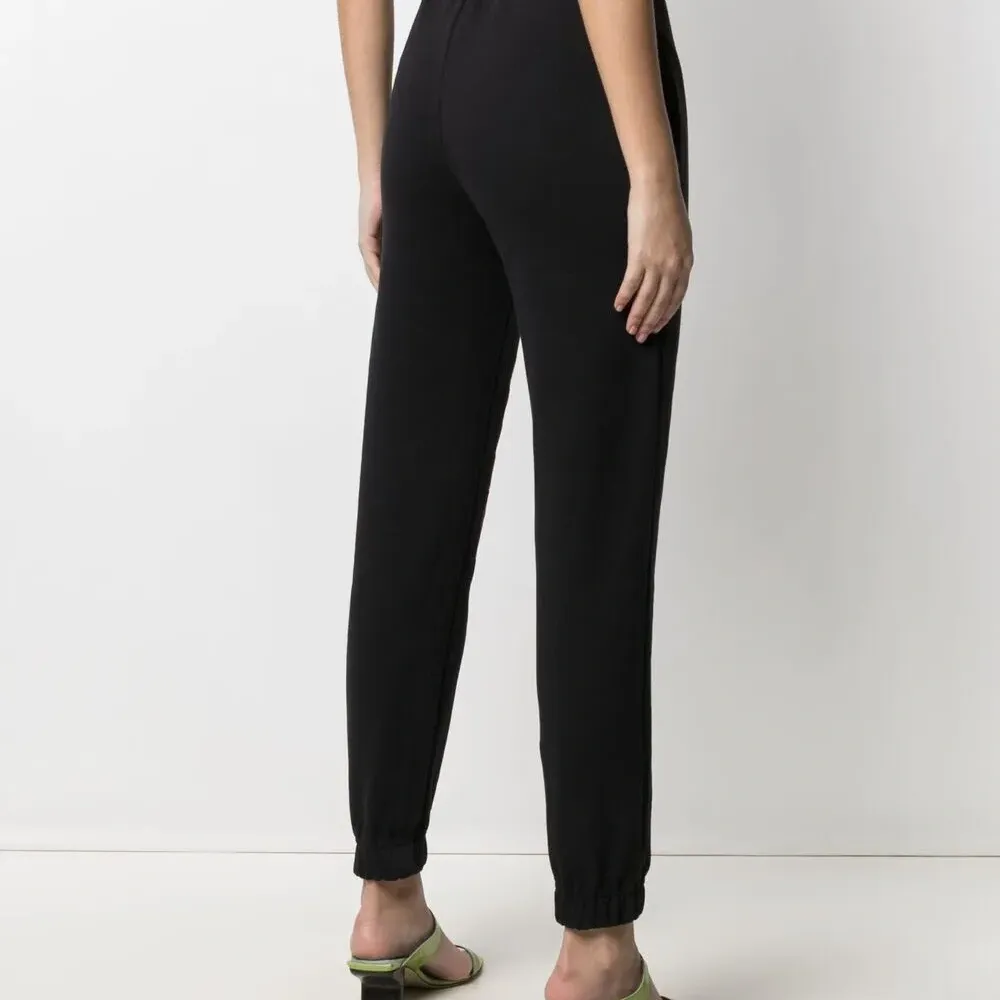 спортивные брюки с кулиской и надписью