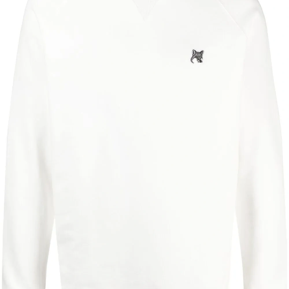 Толстовка с нашивкой