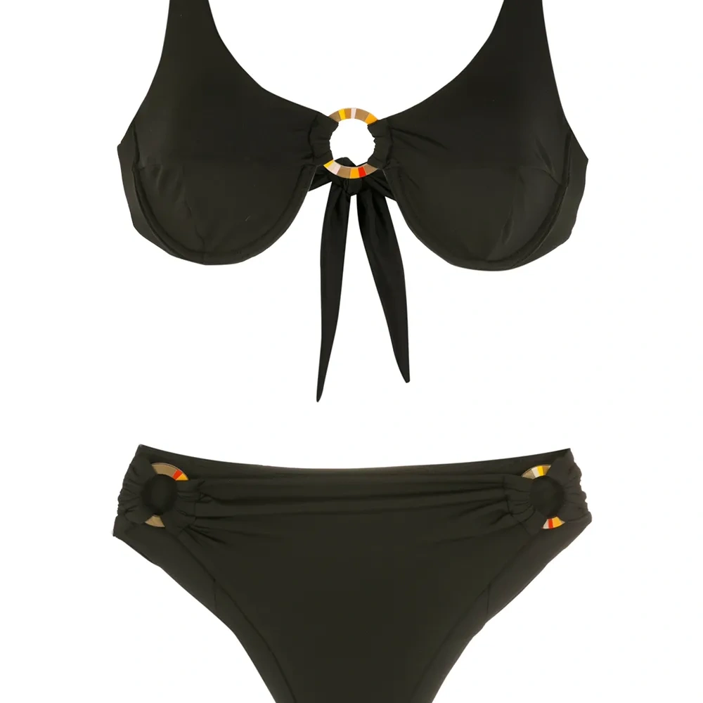 Бикини с декоративными кольцами