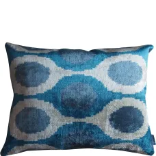 Жаккардовая подушка