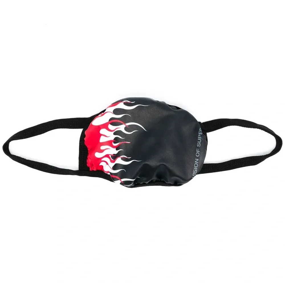 маска с принтом