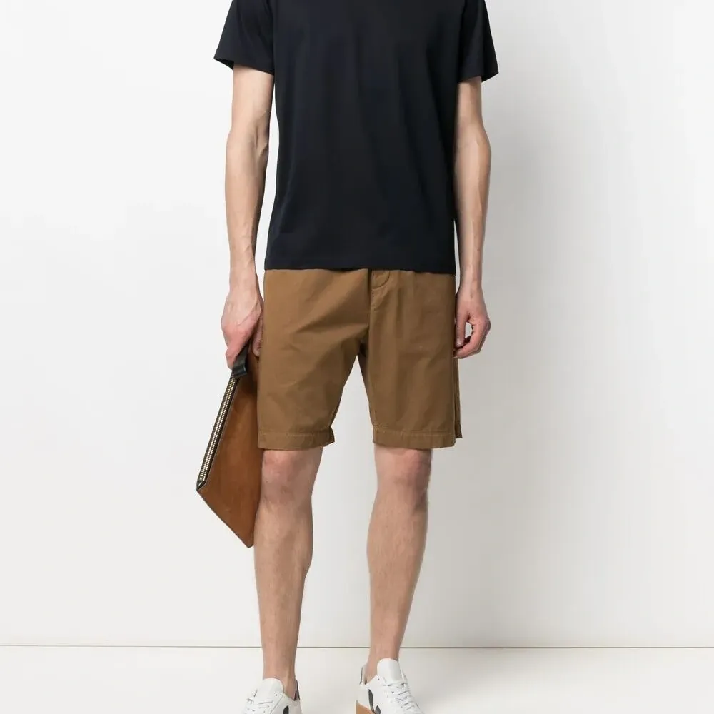 Футболка с круглым вырезом