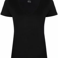 Футболка с U-образным вырезом