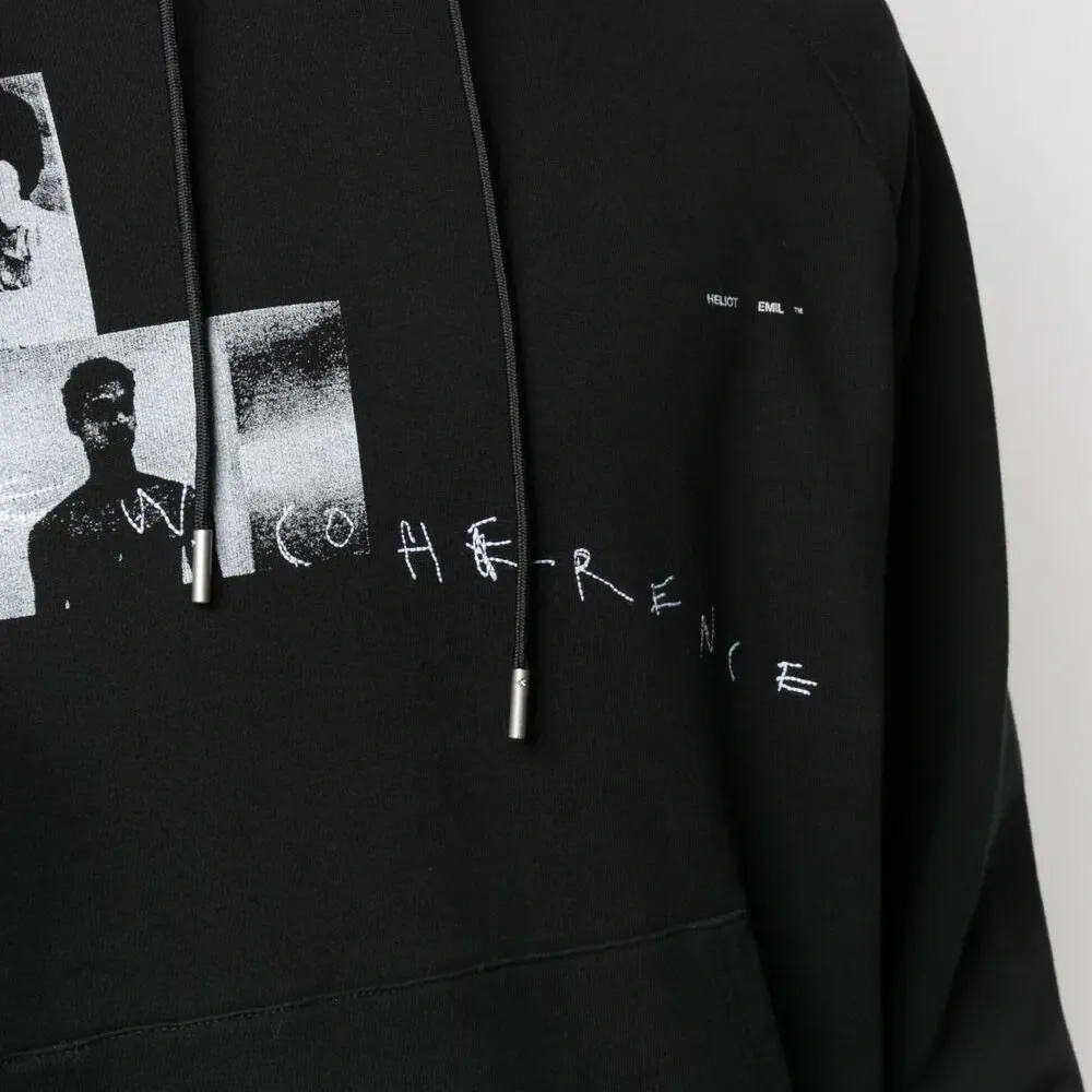 Худи с графичным принтом