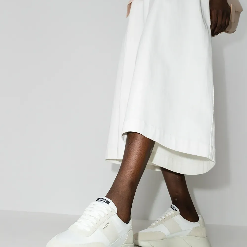 Кроссовки Genesis