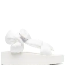 Сандалии на платформе