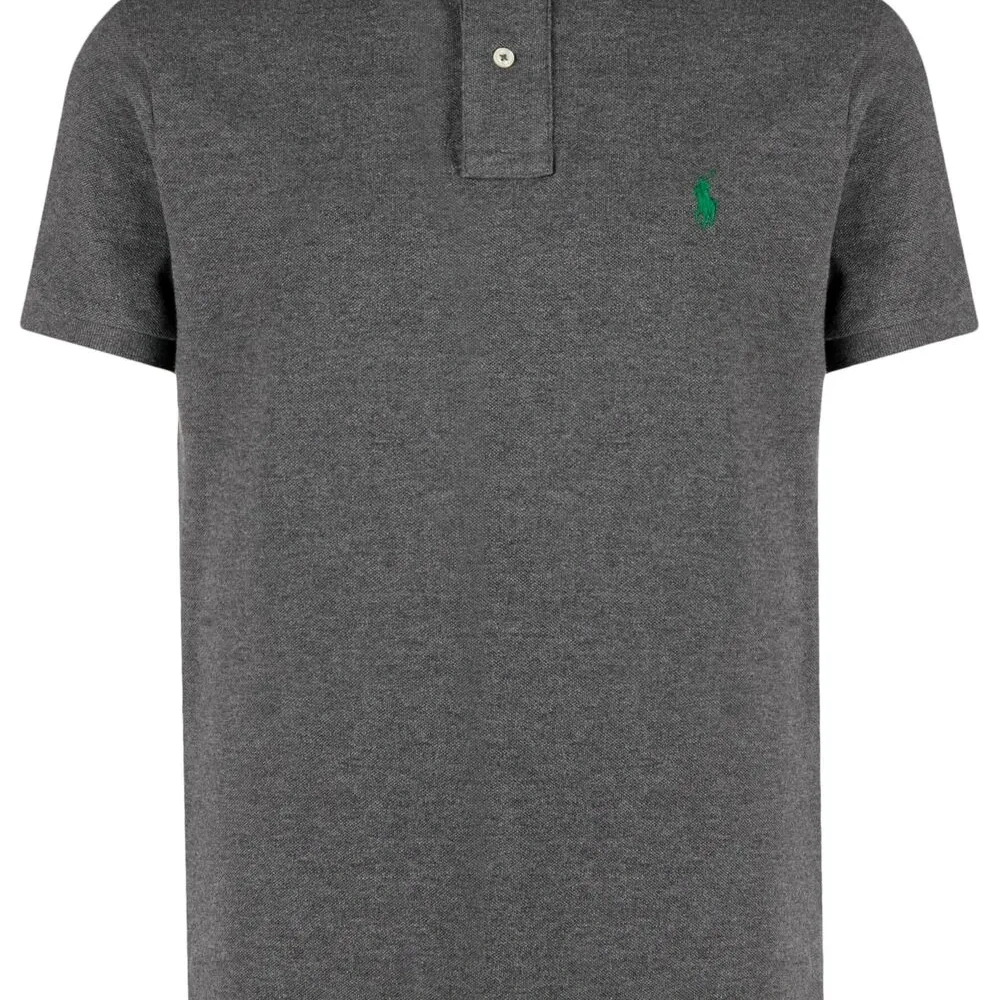 Рубашка поло с вышитым логотипом