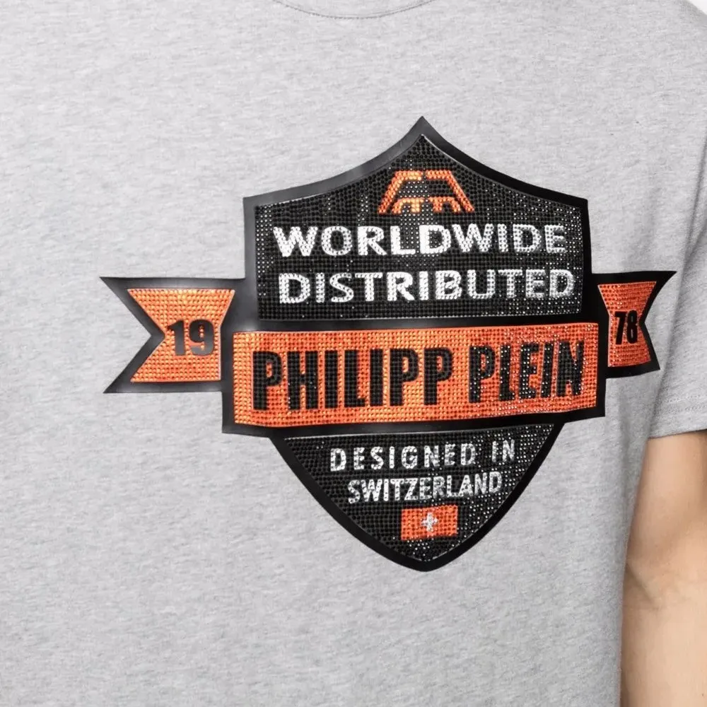 Футболка с надписью