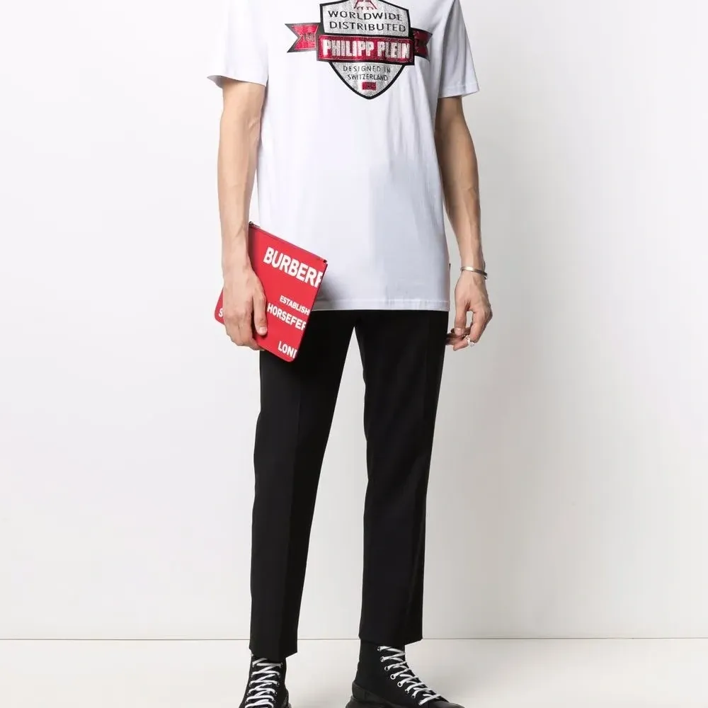 Футболка с надписью