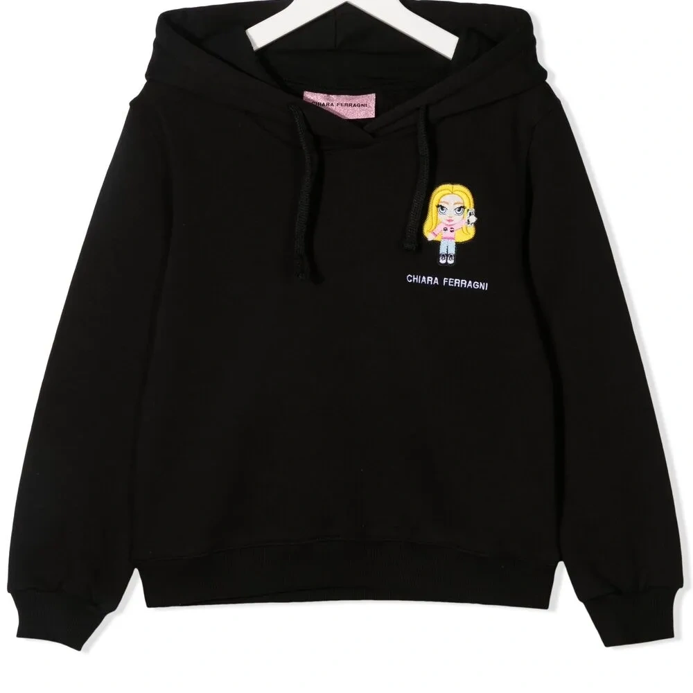 Худи с вышивкой