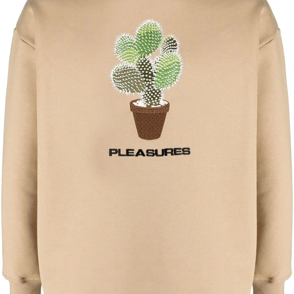 толстовка Spike с вышивкой