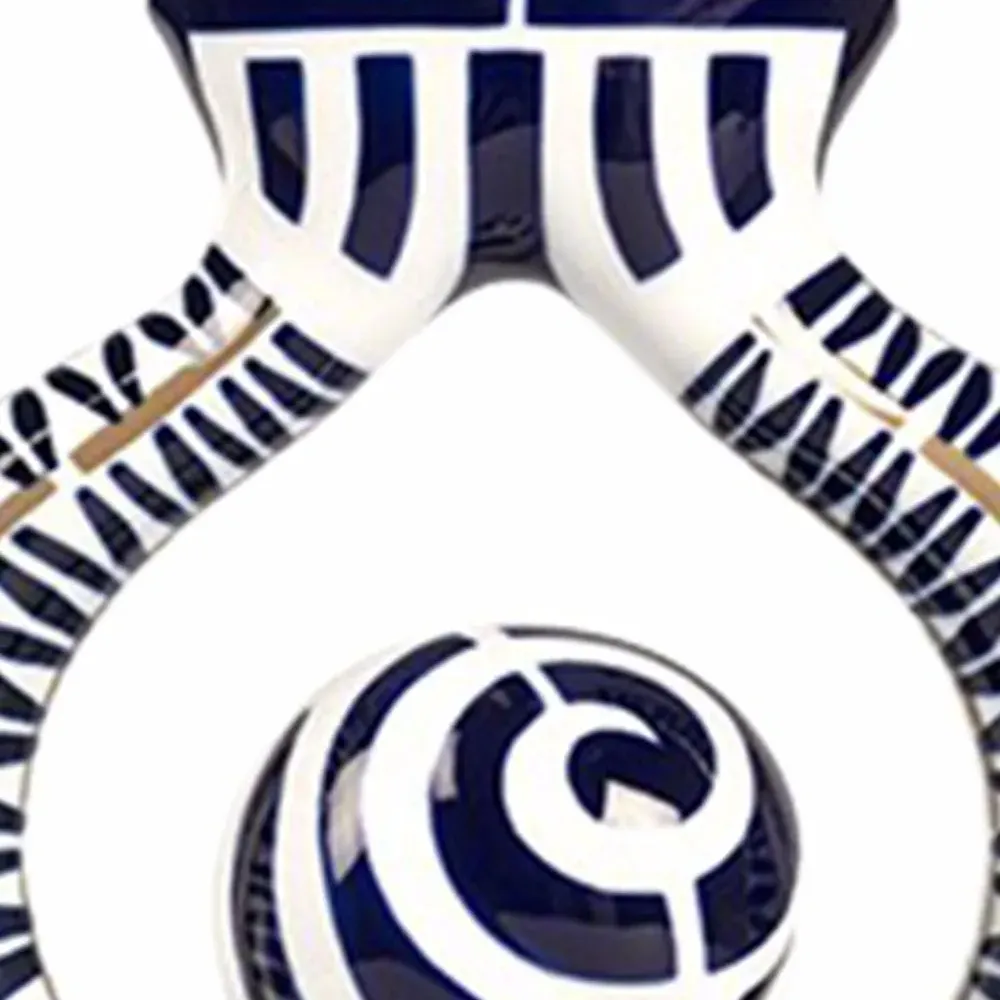 Фарфоровая фигурка Botijo No 8