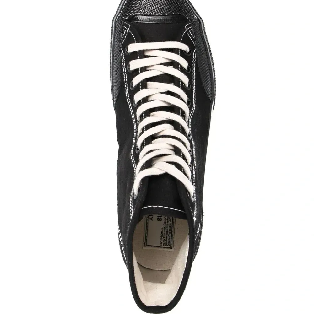 высокие кеды на шнуровке