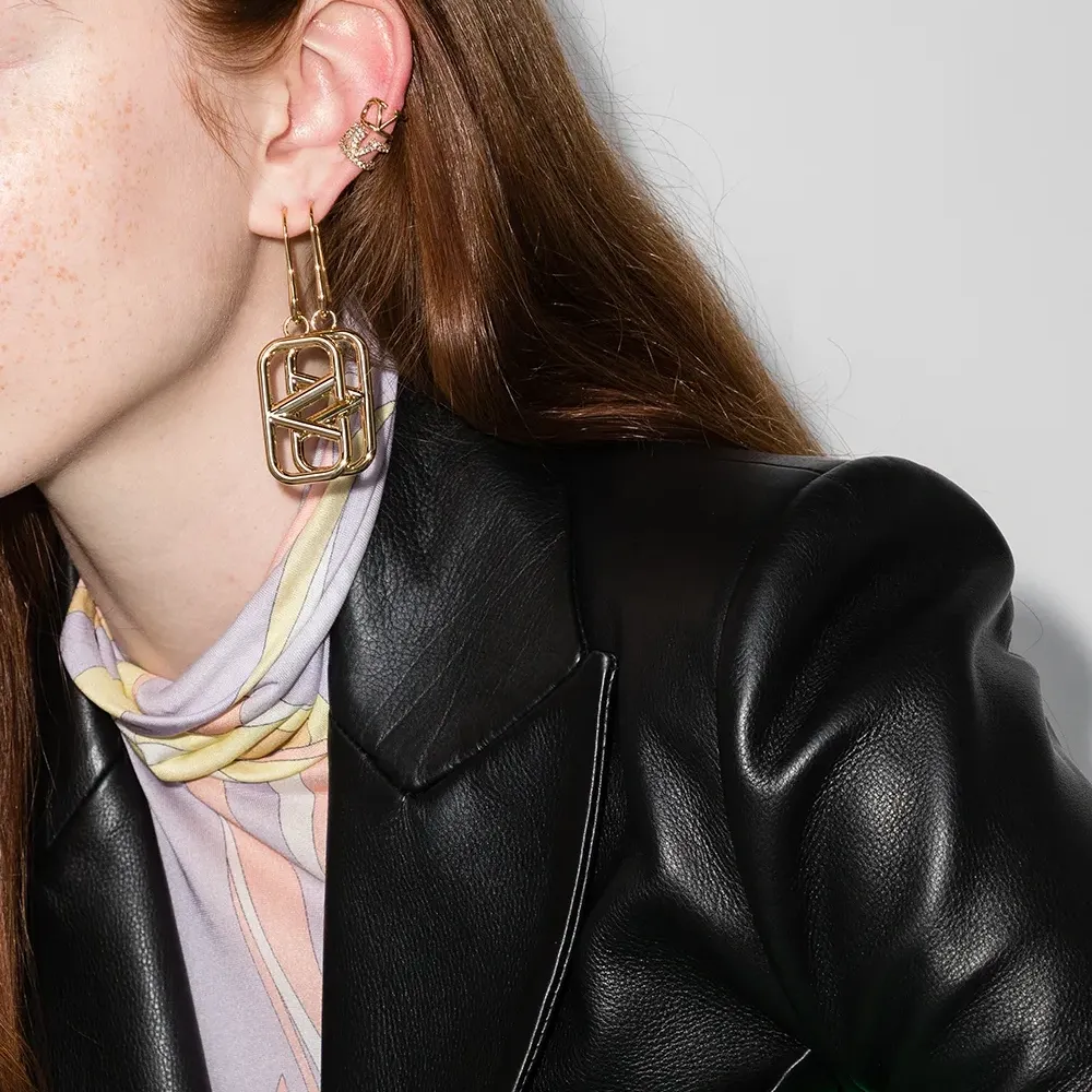 Серьга-кафф с логотипом VLogo Signature