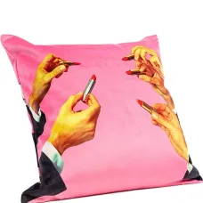 Квадратная подушка Lipstick Квадратная подушка Lipstick