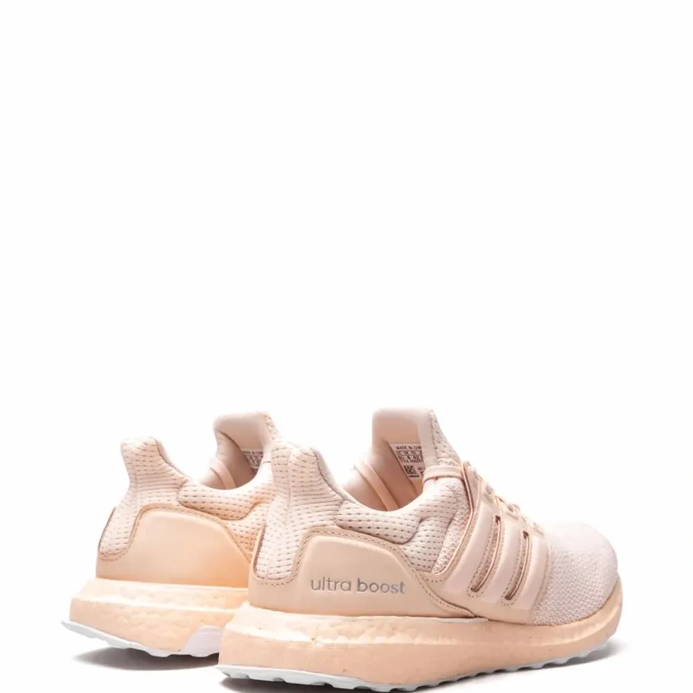 Кроссовки Ultraboost