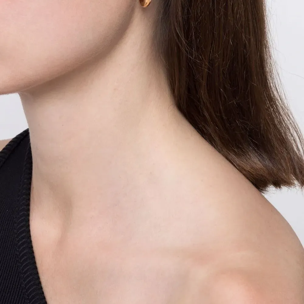 Серебряные серьги-кольца среднего размера