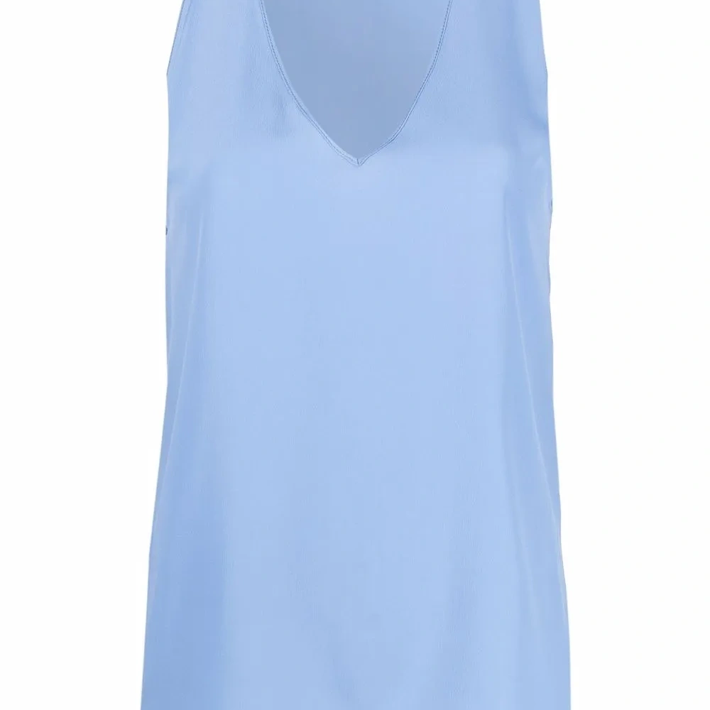 топ с V-образным вырезом