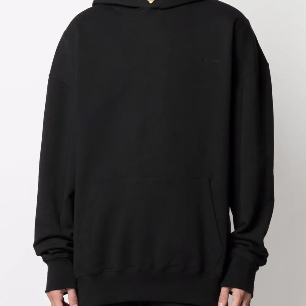 худи с нашивкой-логотипом