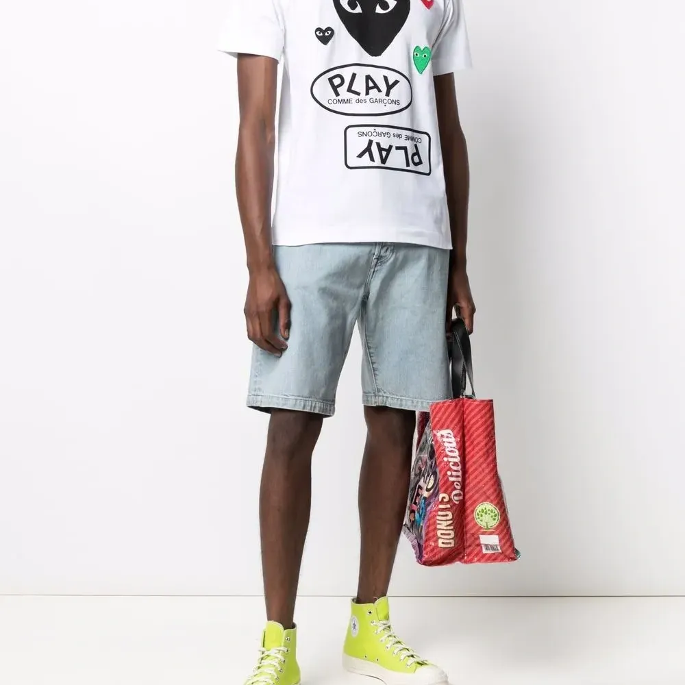 Футболка с логотипом