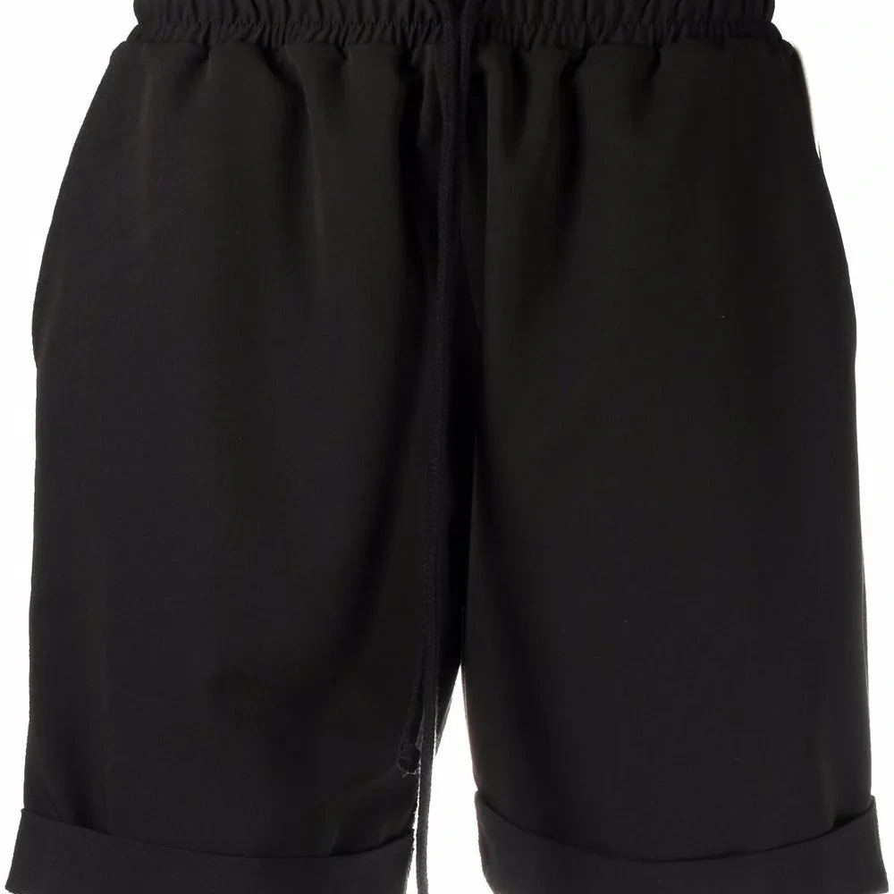 Шорты с контрастной окантовкой