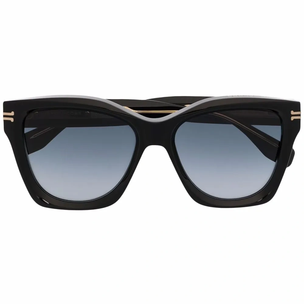 солнцезащитные очки в квадратной оправе