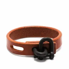 Браслет с подвеской Restraint