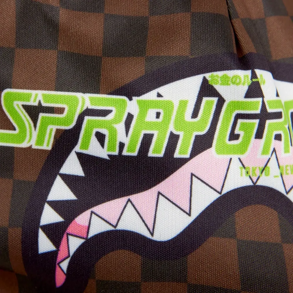 Клетчатая маска с логотипом Клетчатая маска с логотипом