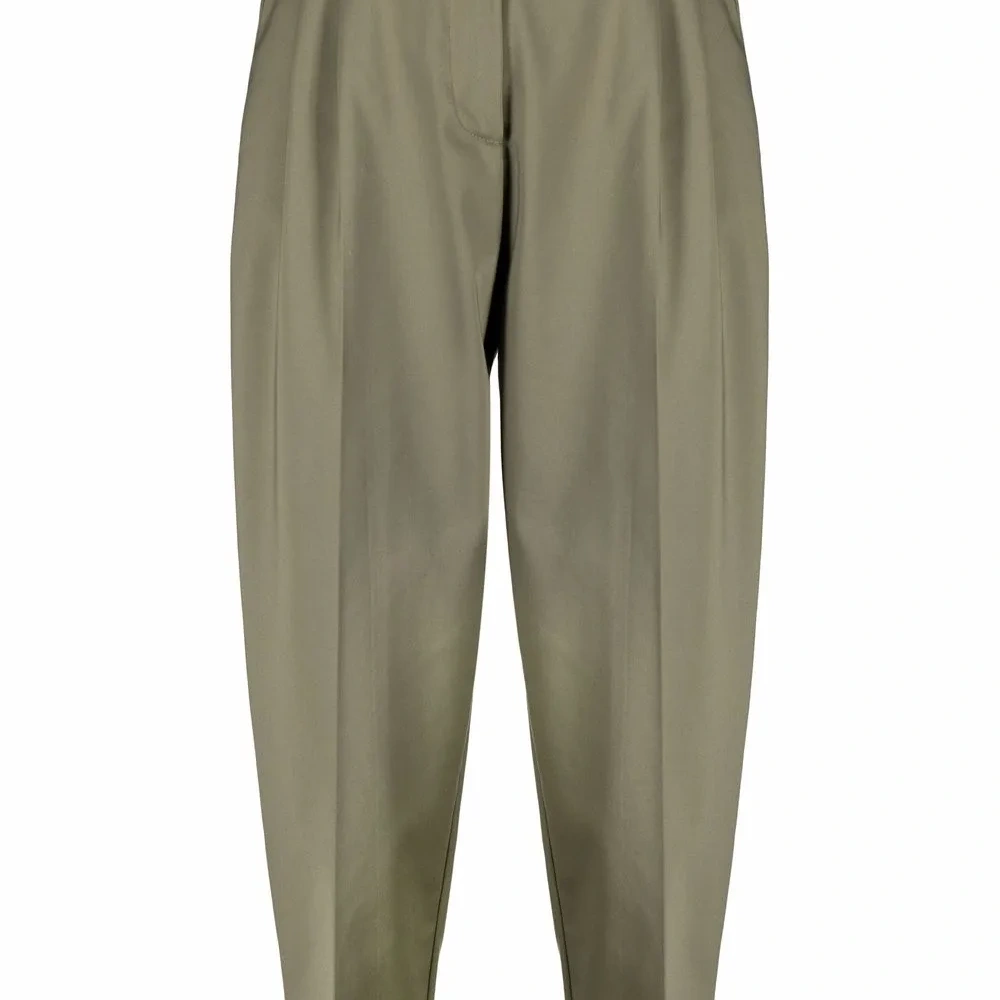 укороченные брюки со складками