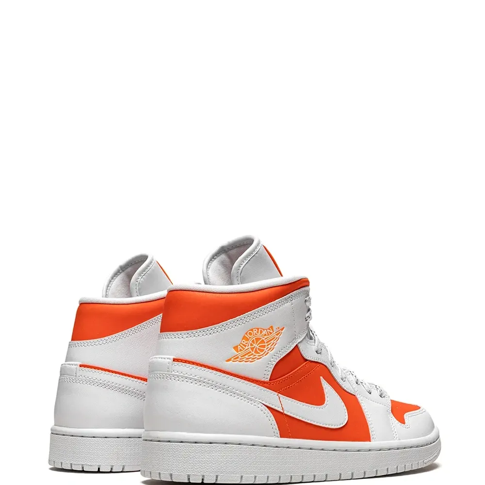 Кроссовки Air Jordan 1 MID SE