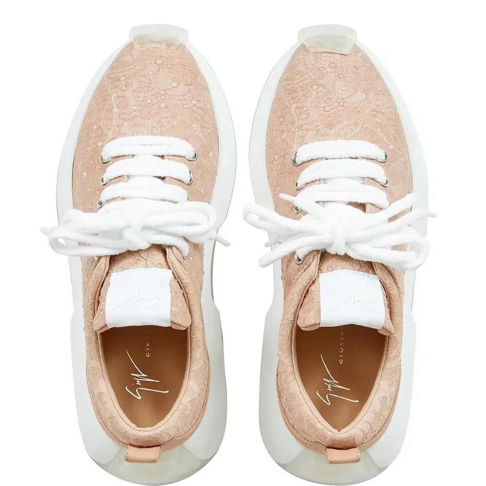 Кружевные кроссовки Ferox