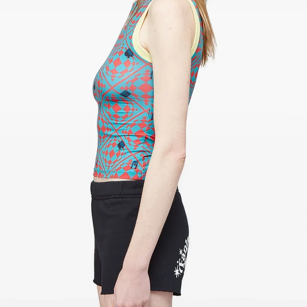 Топ без рукавов с геометрическим узором Топ без рукавов с геометрическим узором
