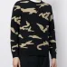 свитер с камуфляжным узором