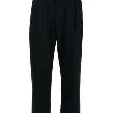 брюки прямого кроя с подворотами брюки прямого кроя с подворотами