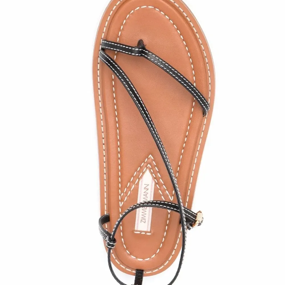 Сандалии с ремешками